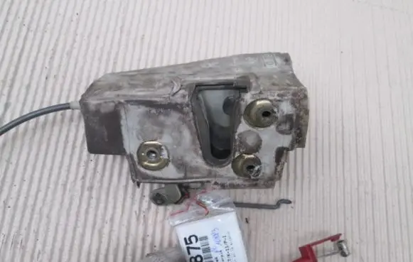 Ford Scorpio Front door lock