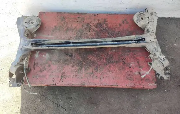 Peugeot Partner Rear axle beam 