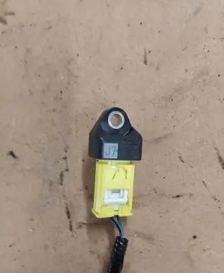 Lexus RX 330 - 350 - 400H Airbag deployment crash/impact sensor 8983128040