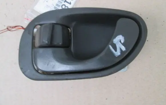 Mitsubishi Galant Front door interior handle