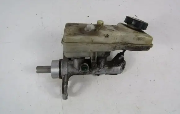 Renault Megane II Master brake cylinder 