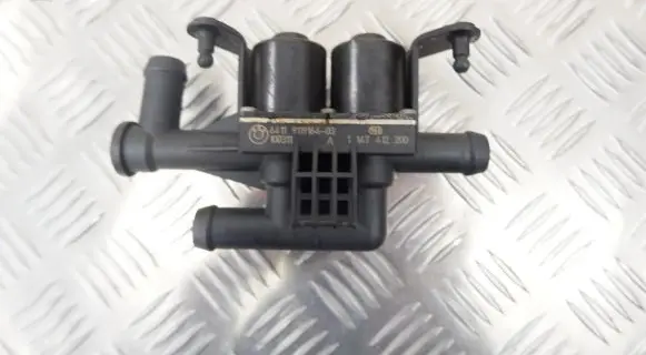 BMW 5 F10 F11 Coolant heater control valve 9119164