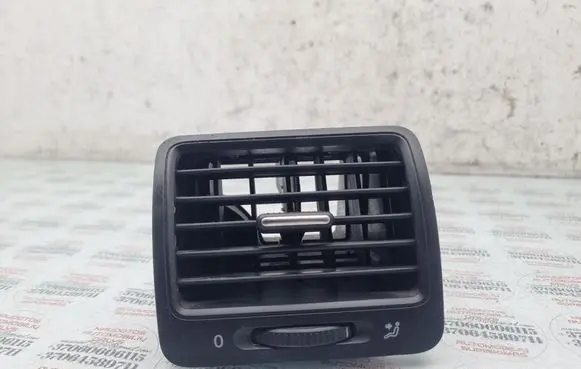 Volkswagen Jetta V Dashboard side air vent grill/cover trim 1K0819703