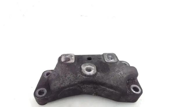 Gearbox mounting bracket