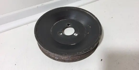 Volkswagen Multivan T4 Power steering pump pulley 074121031