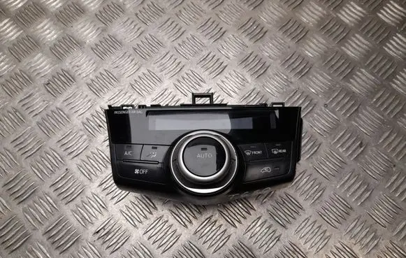 Toyota Prius+ (ZVW40) Climate control unit 5590047171