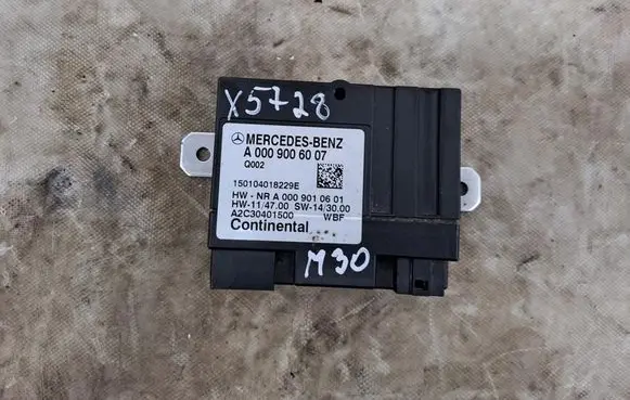 Mercedes-Benz C W205 Injection control unit/module A0009006007