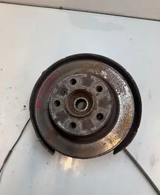 Rear wheel hub spindle/knuckle