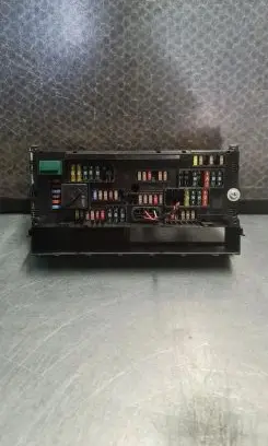 BMW X3 F25 Fuse box set 1670487 921086302 9210863
