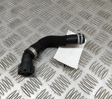 Volvo XC40 Engine coolant pipe/hose 32138726