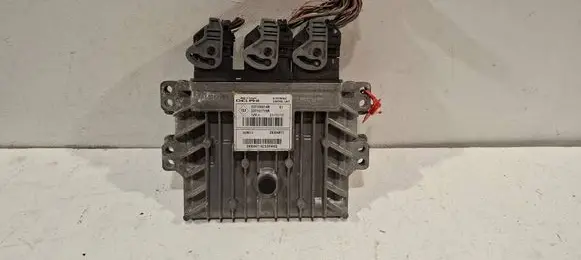 Renault Megane III Engine control unit/module 237100914R 237101715R