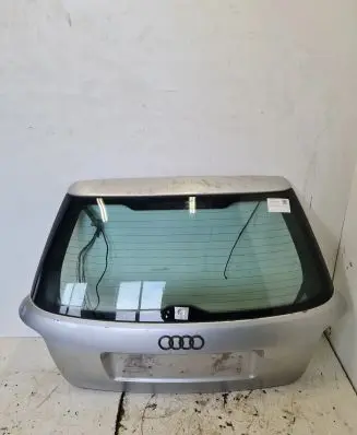 Audi A4 S4 B5 8D Tailgate/trunk/boot lid
