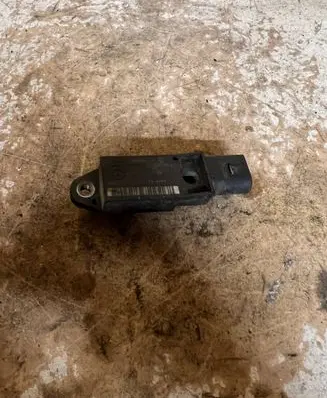 Mercedes-Benz E W211 Airbag deployment crash/impact sensor A0028202726 00402625A1