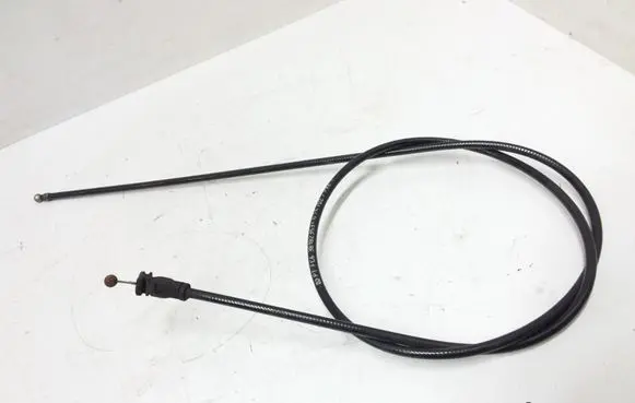 Volkswagen PASSAT B5.5 Engine bonnet/hood lock release cable 3B1823531