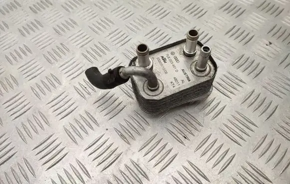 Audi Q7 4L Fuel cooler (radiator) 7L6203491D