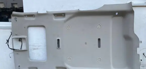 Cadillac Escalade IV Headlining 84061844