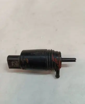 BMW 5 E60 E61 Windscreen/windshield washer pump 67128377612