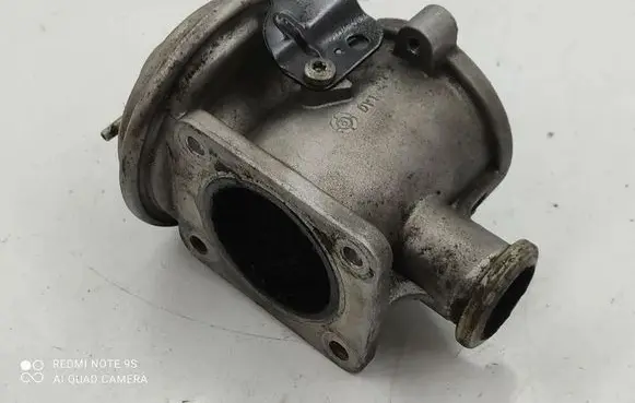 BMW 7 E65 E66 EGR valve 7804380