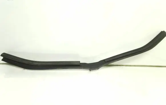 BMW 5 E60 E61 Top upper radiator support slam panel 7063835 51117063835 114609