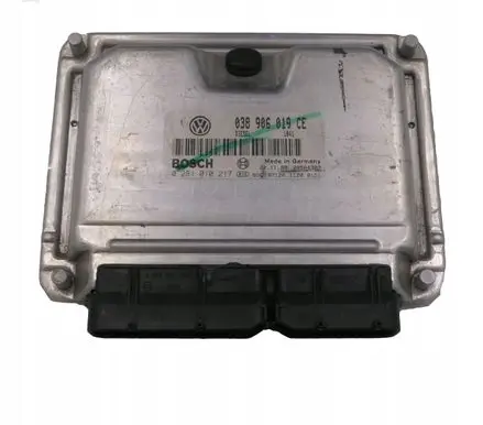 Volkswagen PASSAT B5 Engine control unit/module 038906019CE
