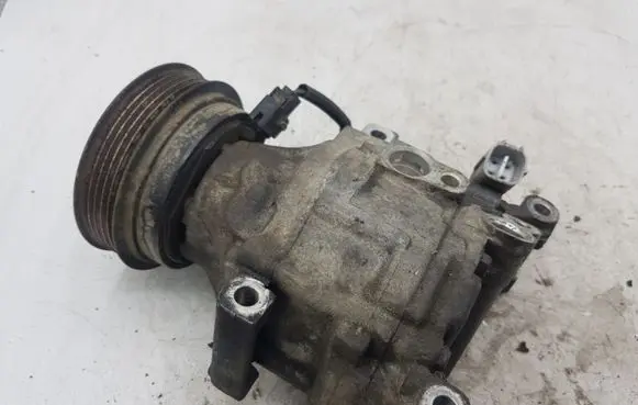 Toyota Corolla E120 E130 Air conditioning (A/C) compressor (pump) SSA06C 4472206360 02D03853