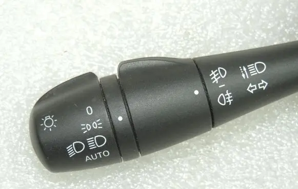 Opel Vivaro Indicator stalk 95517229