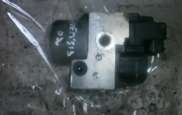Toyota Avensis T220 ABS Pump 0273004229 0265216485