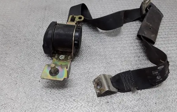 Ford Explorer Front seatbelt XL2A78611B09