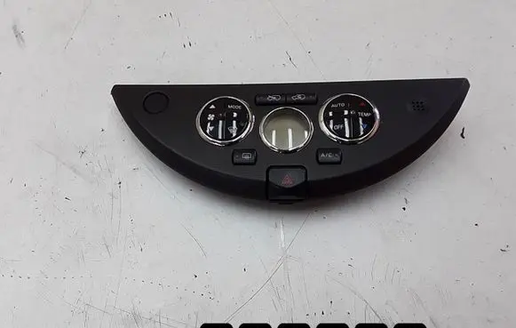 Nissan Note (E11) Climate control unit 275009u000