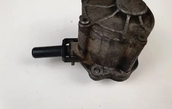 Mercedes-Benz E W212 Vacuum pump GD01495 GD01497