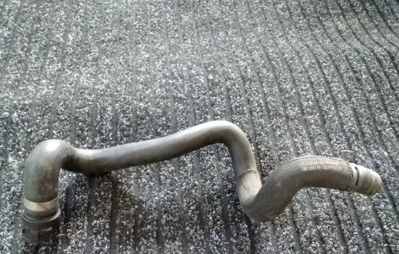 Mercedes-Benz C W205 Engine coolant pipe/hose A2058301902 1369808