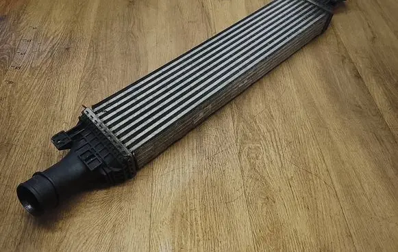 Audi Q5 SQ5 Intercooler radiator 8K0145805G