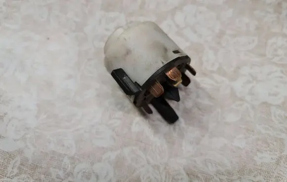 Ford Galaxy Ignition lock contact 4B0905849 8K70460200