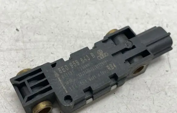 Audi A4 S4 B8 8K Airbag deployment crash/impact sensor 8E0959643B
