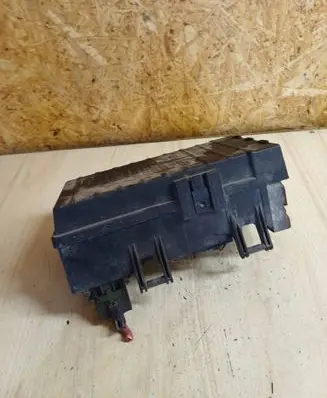 Chrysler Voyager Fuse module 05144579AC 64469H T308500069