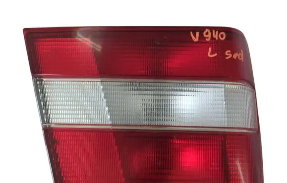 Volvo 940 Tailgate rear/tail lights 3534092 2TZ00640701