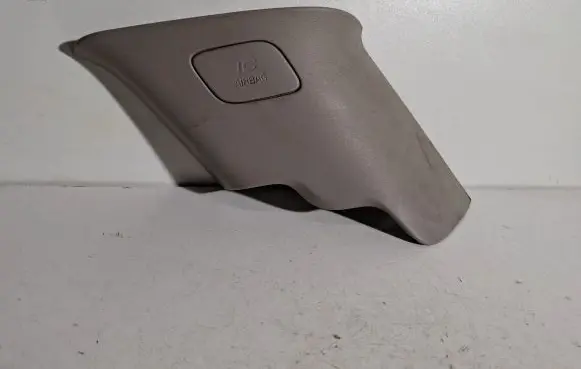 Volvo V60 (C) pillar trim 31102006