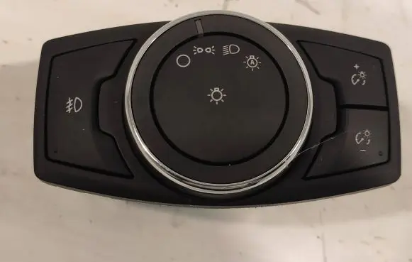 Ford Mustang VI Light switch DG9T13D061BDW 150905101320 1700785901