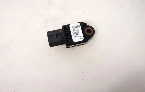 Toyota Auris 150 Airbag deployment crash/impact sensor 8983102080 89831-02080