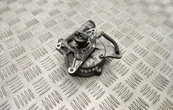 Hyundai Tucson TL Vacuum pump 288102F600