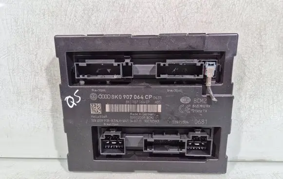 Audi Q5 SQ5 8R Comfort/convenience module 8K0907064CP 5DK00991883 0153979504