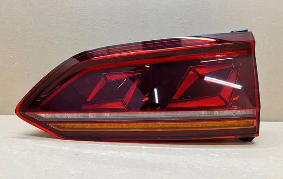 Volkswagen Touareg III Rear/tail lights 760945308B