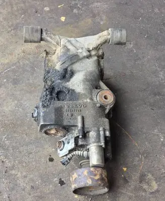 Volvo XC70 Rear differential 08689832 P8653553
