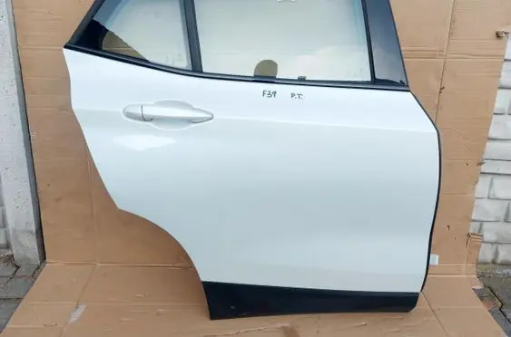 BMW X2 F39 Rear door