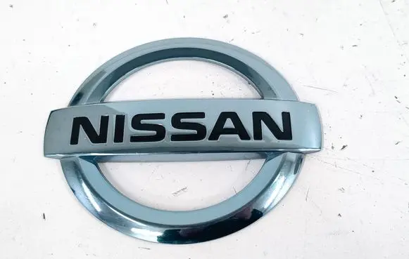 Nissan Leaf I (ZE0) Manufacturers badge/model letters 
