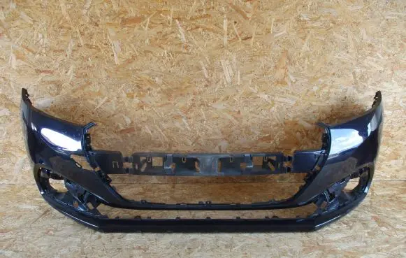 Peugeot 208 Front bumper 9810513777