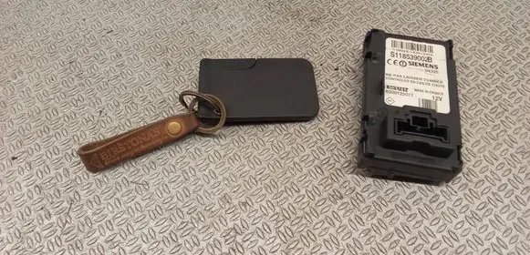Renault Scenic II - Grand scenic II Ignition key card reader 8200125077