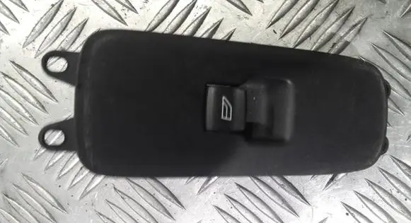Volvo V50 Electric window control switch 30658448