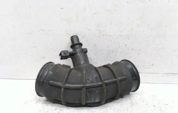 Volvo XC90 Turbo air intake inlet pipe/hose 30636854 8653644