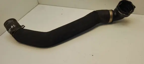 Audi A5 8T 8F Engine coolant pipe/hose 8K0121055E